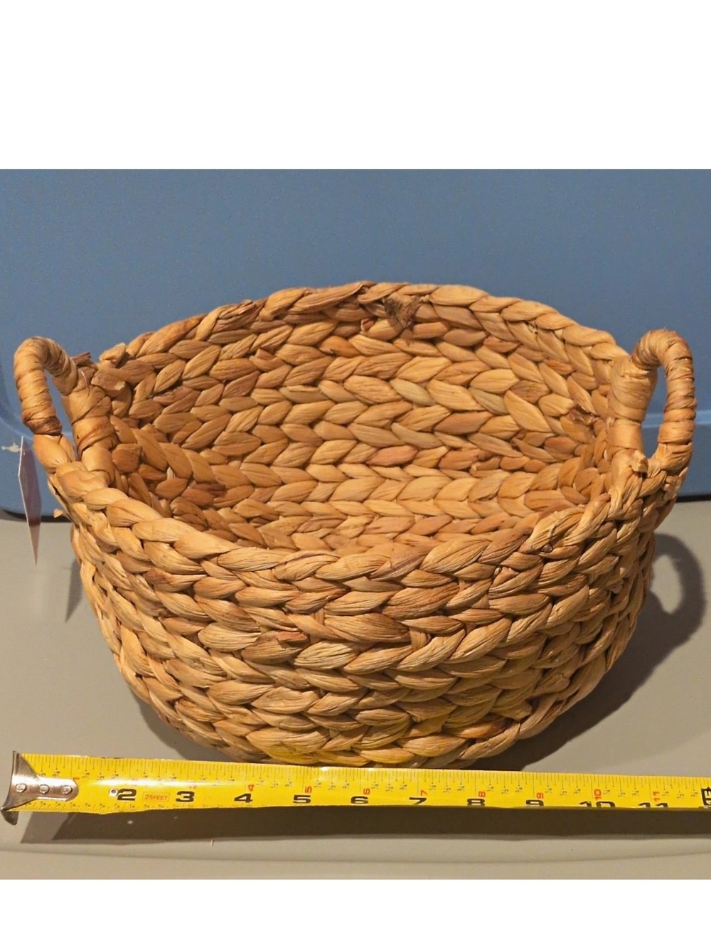 Perfect Harvest Wicker Oval Basket w/ Handles Tan 12 in Medium